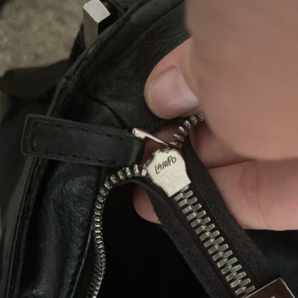 Gucci Black Guccissima Canvas Shoulder Bag - Picture 12 of 14